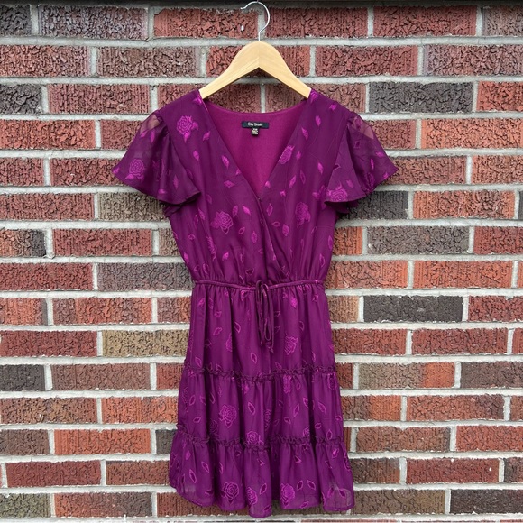 City Studio Dresses & Skirts - City Studio Magenta Floral Chiffon Surplice Flounce Sleeve Mini Dress